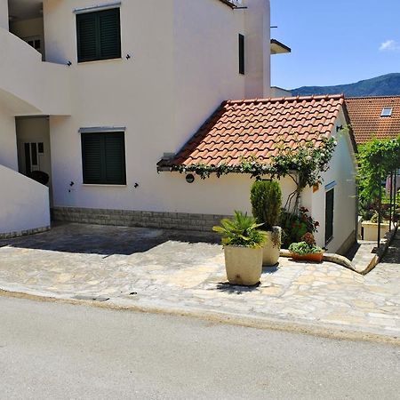 Apartments Buljevic Vrboska Exterior photo